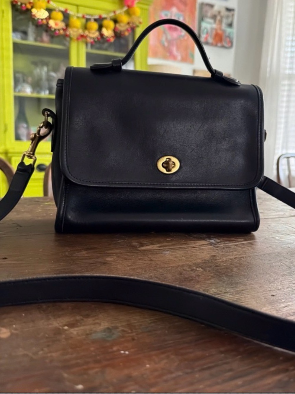 Vintage 1995 Coach Court Bag 9870 USA Black Navy Leather Crossbody